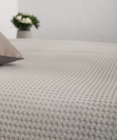 Κουβέρτα ΠΙΚΕ NAF NAF Cotton Waffle Pique Silver Grey