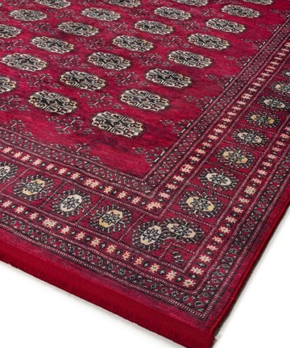 Χαλί Βιοκαρπέτ Nomadian boho γεωμετρικό σε σαλόνι.Λεπτομέρεια υφής χαλιού Nomadian Βιοκαρπέτ.