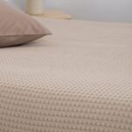 Κουβέρτα ΠΙΚΕ NAF NAF Cotton Waffle Pique Beige