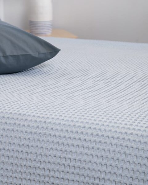 Κουβέρτα ΠΙΚΕ NAF NAF Cotton Waffle Pique Blue