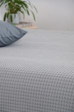 Κουβέρτα ΠΙΚΕ NAF NAF Cotton Waffle Pique Grey