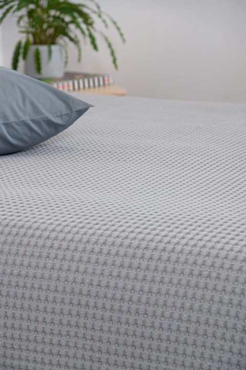 Κουβέρτα ΠΙΚΕ NAF NAF Cotton Waffle Pique Grey