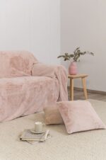 Naf Naf Lapin Throws  - Dusty Pink - Image 2