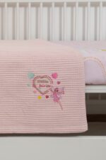 Naf Naf Little Fairies 303 - Somon Pink βρεφική πικέ κουβέρτα - Image 4