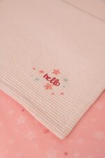 Naf Naf Little Hello Star 304 - Pink βρεφική πικέ κουβέρτα - Image 3
