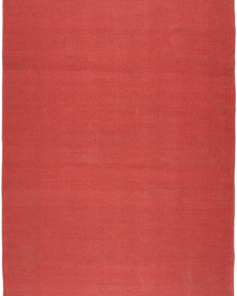Odd Tonal Red